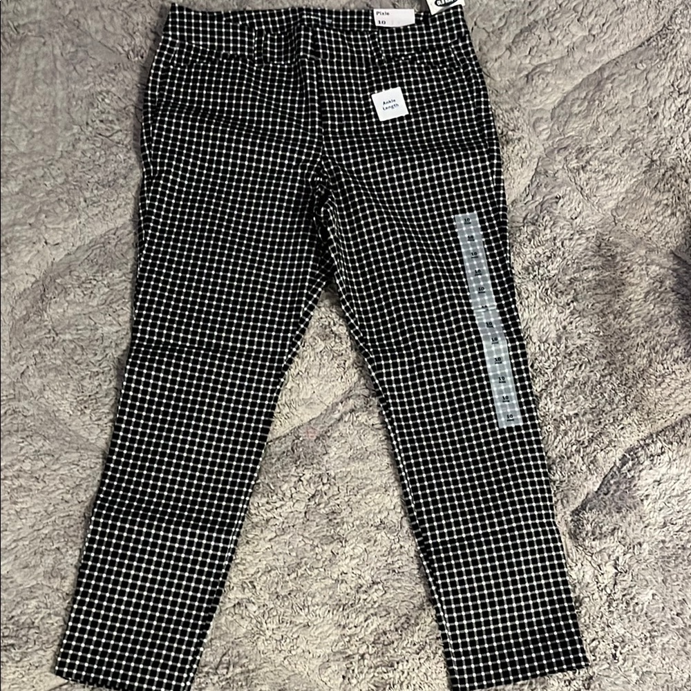 Old Navy Black and White Gingham Pants